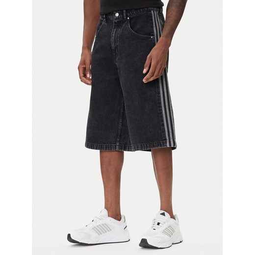 adidas Szorty jeansowe adicolor Denim Firebird JC6719 Czarny Loose Fit ze sklepu MODIVO w kategorii Spodenki męskie - zdjęcie 185713712