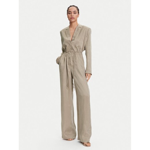 Guess Kombinezon W5YD14 WH5N2 Beżowy Regular Fit ze sklepu MODIVO w kategorii Kombinezony damskie - zdjęcie 185713780
