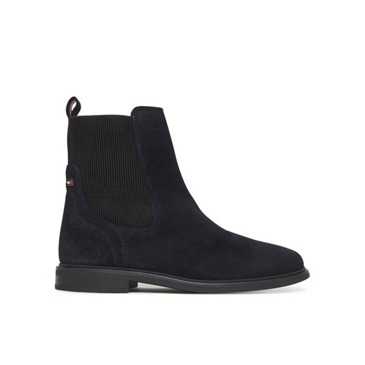 Sztyblety Tommy Hilfiger Flag Boot FW0FW08780 Granatowy ze sklepu eobuwie.pl w kategorii Botki - zdjęcie 185723023