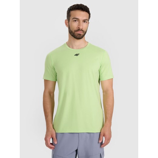 Męska koszulka treningowa 4F 4FWAW25TFTSM1522 - zielona ze sklepu Sportstylestory.com w kategorii T-shirty męskie - zdjęcie 185736793