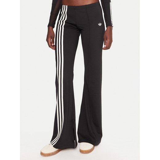 adidas Legginsy Ribbon Off Placed 3-Stripes JX2697 Czarny Flared Fit ze sklepu MODIVO w kategorii Spodnie damskie - zdjęcie 185737693