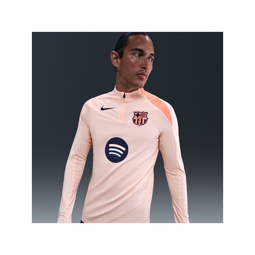 Męska treningowa koszulka piłkarska z dzianiny Nike Dri-FIT Total 90 FC Barcelona Strike (wersja trzecia) - Pomarańczowy ze sklepu Nike poland w kategorii T-shirty męskie - zdjęcie 185745892