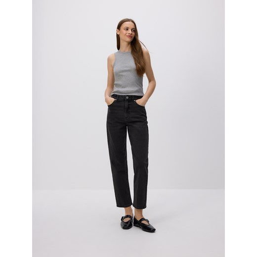 Reserved - Jeansy mom fit - szary ze sklepu Reserved w kategorii Jeansy damskie - zdjęcie 185748210