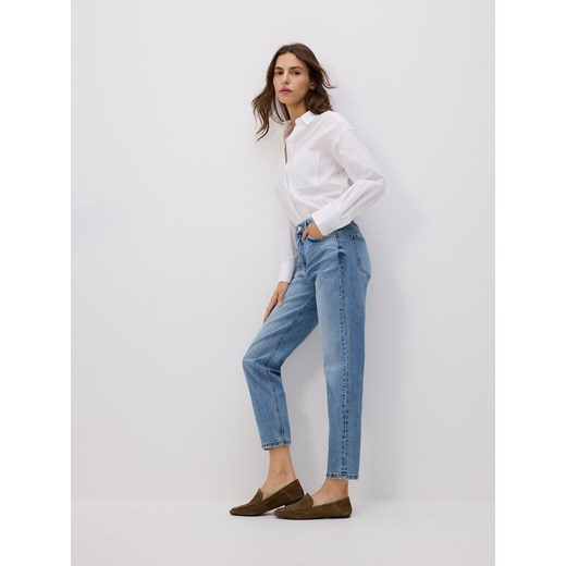Reserved - Jeansy mom fit slim - niebieski ze sklepu Reserved w kategorii Jeansy damskie - zdjęcie 185750790
