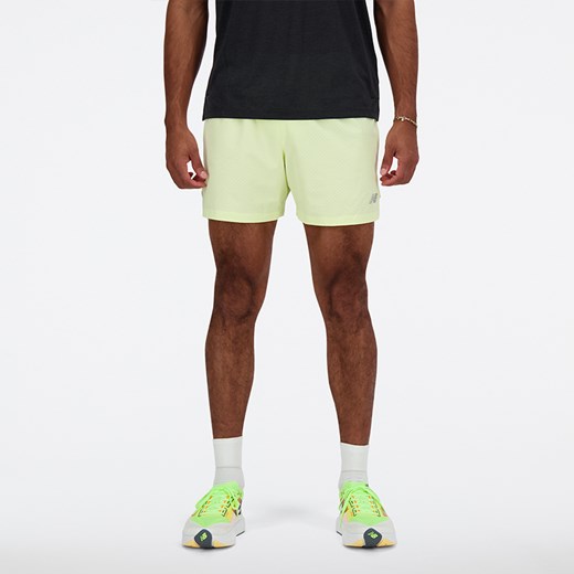 Spodenki męskie New Balance MS41286LLT – żółte ze sklepu New Balance Poland w kategorii Spodenki męskie - zdjęcie 185752894