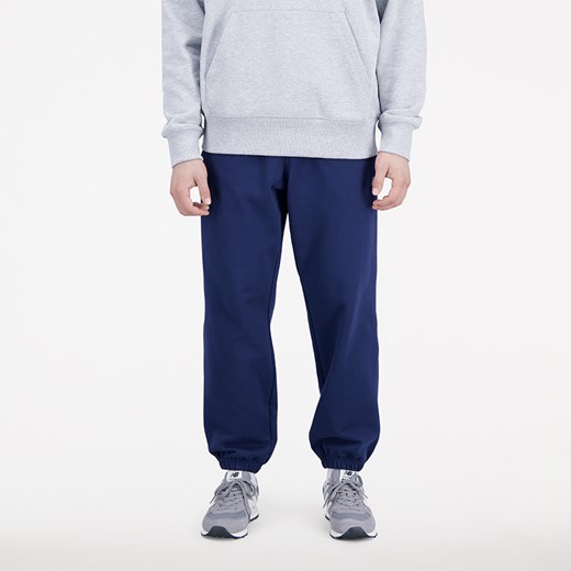 Spodnie męskie New Balance MP31503NNY – granatowe ze sklepu New Balance Poland w kategorii Spodnie męskie - zdjęcie 185753400