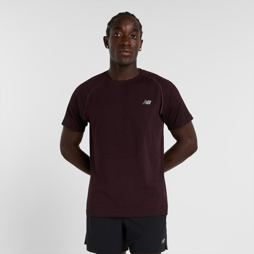 Koszulka męska New Balance MT41080FDP – bordowa ze sklepu New Balance Poland w kategorii T-shirty męskie - zdjęcie 185753470