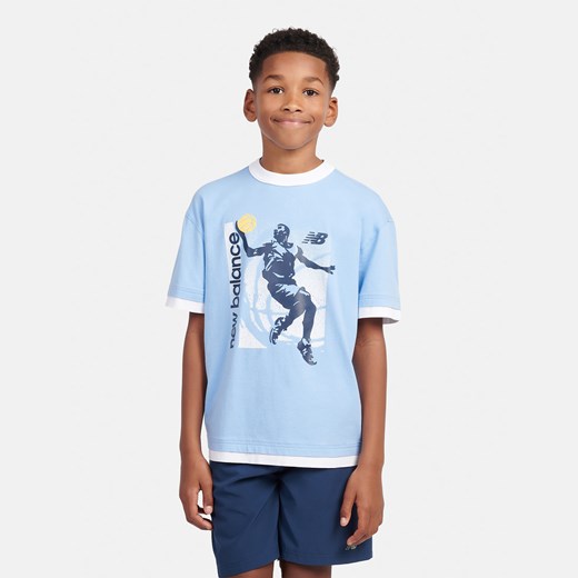 Koszulka dziecięca New Balance LAKB0155ELE – niebieska ze sklepu New Balance Poland w kategorii T-shirty chłopięce - zdjęcie 185754241