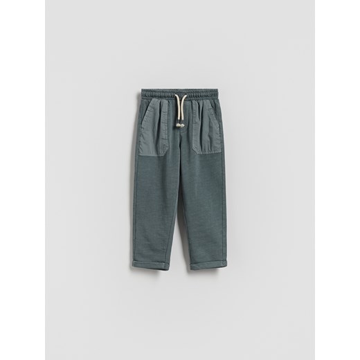 Reserved - Bawełniane spodnie - oliwkowy ze sklepu Reserved w kategorii Spodnie chłopięce - zdjęcie 185756510