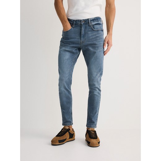 Reserved - Jeansy skinny z efektem sprania - indigo jeans ze sklepu Reserved w kategorii Jeansy męskie - zdjęcie 185757002