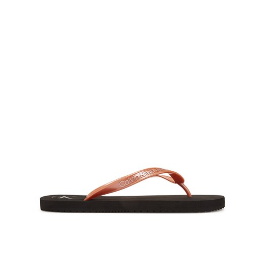 Japonki Calvin Klein Jeans Beach Sandal Monologo Tpu YW0YW01719 Złoty ze sklepu eobuwie.pl w kategorii Klapki damskie - zdjęcie 185760214