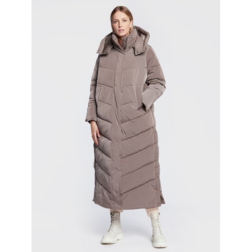 Calvin Klein Płaszcz zimowy Modern K20K205127 Brązowy Regular Fit ze sklepu MODIVO w kategorii Płaszcze damskie - zdjęcie 185761783