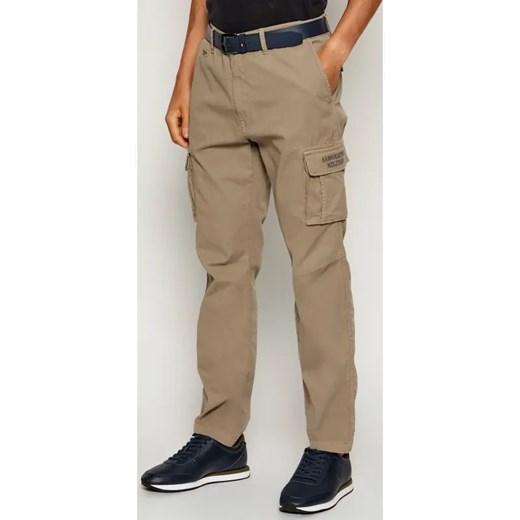 Aeronautica Militare Spodnie cargo | Slim Fit ze sklepu Gomez Fashion Store w kategorii Spodnie męskie - zdjęcie 185776094