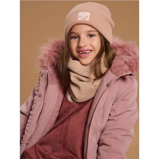 Sinsay - Czapka z naszywką - beżowy - id: 086FG-08X - marki Sinsay - 185779403 Sinsay - Czapka z naszywką - beżowy ze sklepu Sinsay w kategorii Czapki dziecięce - zdjęcie 185779403