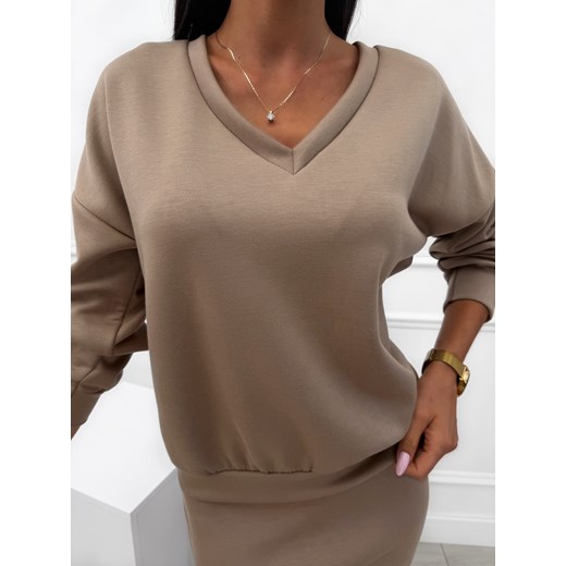 Brązowa Bluza z Dekoltem V ze sklepu ModnaKiecka.pl w kategorii Bluzy damskie - zdjęcie 185780132