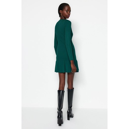 trendyol Sukienka dzianinowa w kolorze zielonym Trendyol S promocja Limango Polska