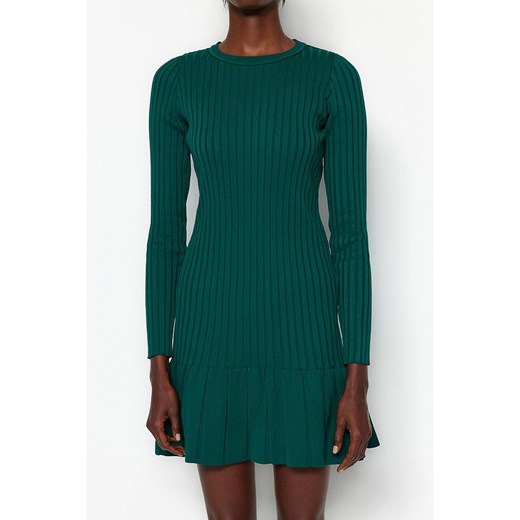 trendyol Sukienka dzianinowa w kolorze zielonym Trendyol S okazyjna cena Limango Polska