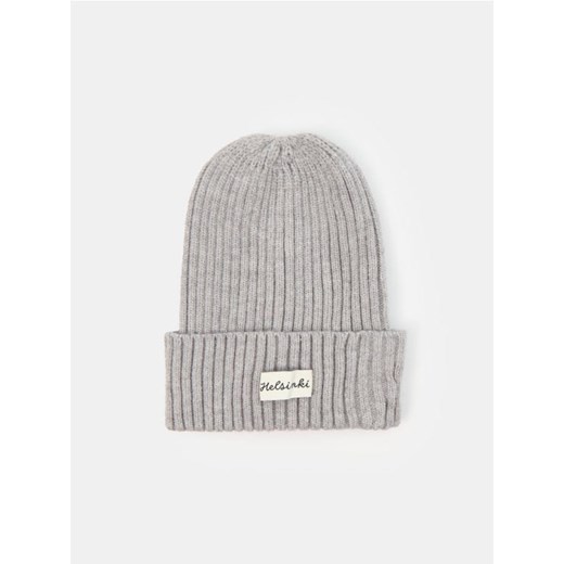 Sinsay - Prążkowana czapka beanie - szary ze sklepu Sinsay w kategorii Czapki zimowe damskie - zdjęcie 185804184