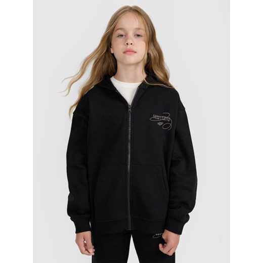 Dziewczęca bluza rozpinana z kapturem 4F 4FJWAW25TSWSF1941 - czarna ze sklepu Sportstylestory.com w kategorii Bluzy dziewczęce - zdjęcie 185805714