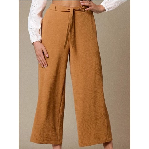 Sinsay - Spodnie wide leg z wiązaniem - żółty ze sklepu Sinsay w kategorii Spodnie damskie - zdjęcie 185811792