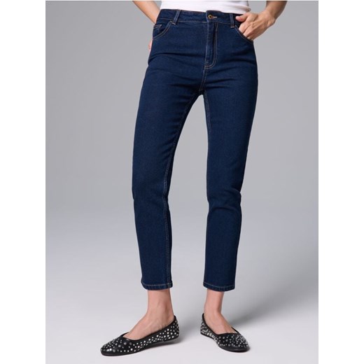 Sinsay - Spodnie jeansowe mom comfort fit - niebieski ze sklepu Sinsay w kategorii Jeansy damskie - zdjęcie 185811882