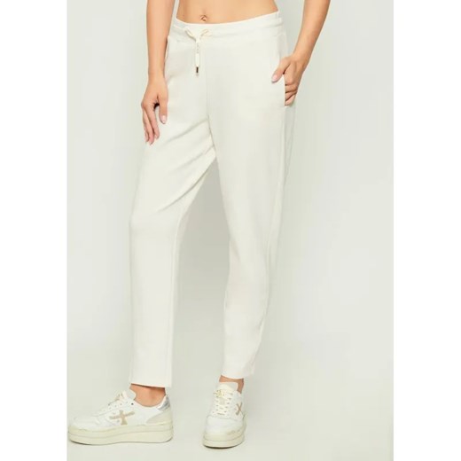 Joop! Spodnie dresowe Toria | Regular Fit ze sklepu Gomez Fashion Store w kategorii Spodnie damskie - zdjęcie 185825944