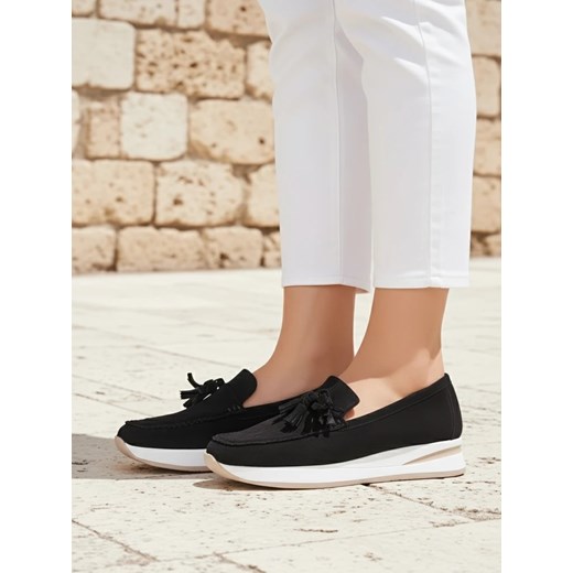 Loafers damskie Aelia czarne z zamszowej skóry ekologicznej koturn 4 cm ze sklepu royalfashion.pl w kategorii Mokasyny damskie - zdjęcie 185831921