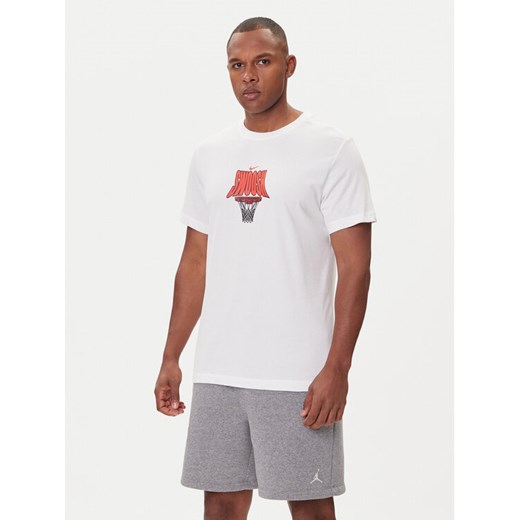 Nike T-Shirt HJ3466 100 Biały Regular Fit ze sklepu MODIVO w kategorii T-shirty męskie - zdjęcie 185833820