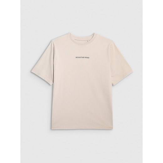Chłopięcy t-shirt z nadrukiem 4F 4FJWSS25TTSHM1879 - beżowy ze sklepu Sportstylestory.com w kategorii T-shirty chłopięce - zdjęcie 185854471