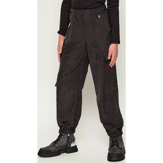 Guess Spodnie cargo | Oversize fit ze sklepu Gomez Fashion Store w kategorii Spodnie dziewczęce - zdjęcie 185855241