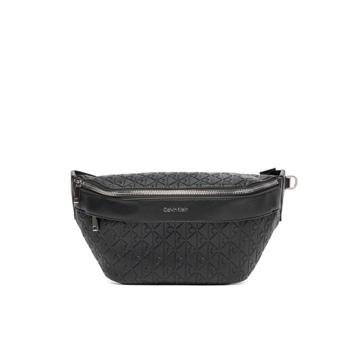 Saszetka nerka Calvin Klein Emblem Emboss Waistbag LV04D3205G Czarny - id: 8719849944902 - marki Calvin Klein - 185859181 Saszetka nerka Calvin Klein Emblem Emboss Waistbag LV04D3205G Czarny ze sklepu eobuwie.pl w kategorii Saszetki - zdjęcie 185859181