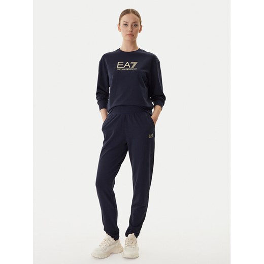 EA7 Emporio Armani Dres 7W000115 AF13135 MB235 Granatowy Regular Fit ze sklepu MODIVO w kategorii Dresy damskie - zdjęcie 185868530