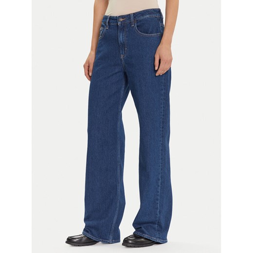 Tommy Jeans Jeansy Mia DW0DW21953 Granatowy Relaxed Fit ze sklepu MODIVO w kategorii Jeansy damskie - zdjęcie 185869940