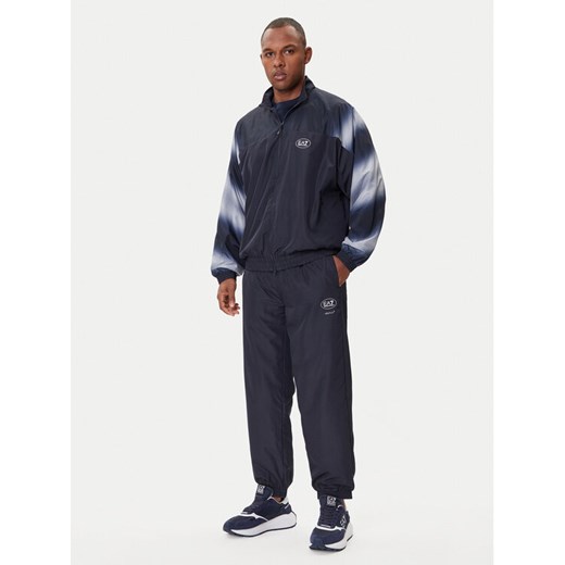 EA7 Emporio Armani Dres 7M000841 AF12872 UB102 Granatowy Regular Fit ze sklepu MODIVO w kategorii Dresy męskie - zdjęcie 185870070