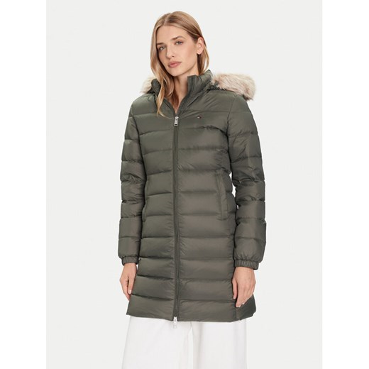 Tommy Jeans Kurtka puchowa Essential DW0DW18864 Zielony Slim Fit ze sklepu MODIVO w kategorii Kurtki damskie - zdjęcie 185870540