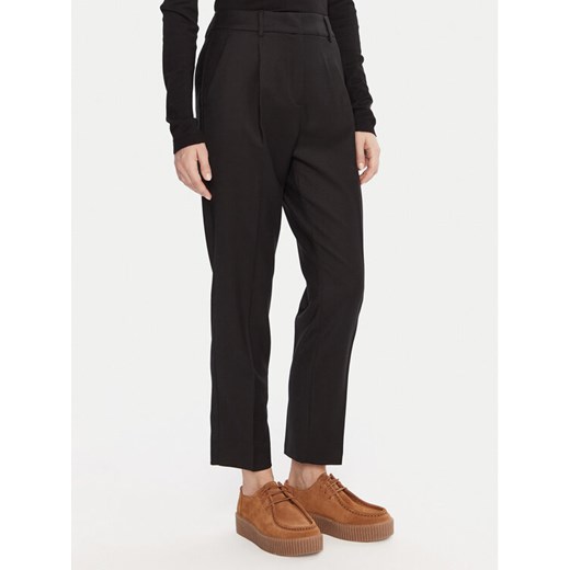 Weekend Max Mara Spodnie materiałowe Caldaia 2525136152 Czarny Regular Fit ze sklepu MODIVO w kategorii Spodnie damskie - zdjęcie 185870630