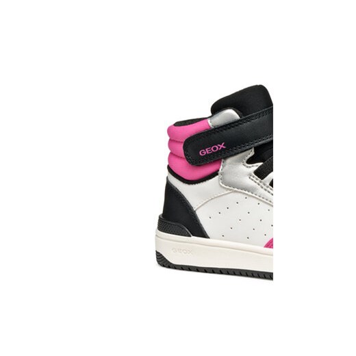 Geox Sneakersy J Washiba J36HXA 05415 C0563 D Biały Geox 39 MODIVO