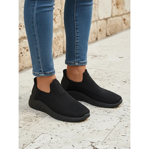 Royalfashion Wsuwane damskie materiałowe buty sportowe Secat ze sklepu royalfashion.pl w kategorii Buty sportowe damskie - zdjęcie 185885390