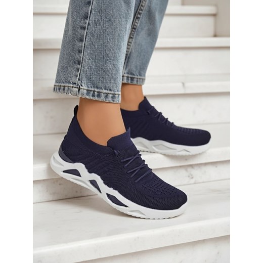 Royalfashion Materiałowe sneakersy damskie Kaenno ze sklepu royalfashion.pl w kategorii Buty sportowe damskie - zdjęcie 185885414