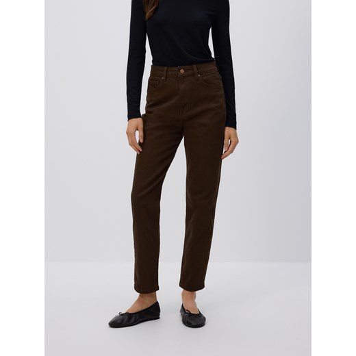 Reserved - Jeansy mom fit slim - dark grey jeans ze sklepu Reserved w kategorii Jeansy damskie - zdjęcie 185889104