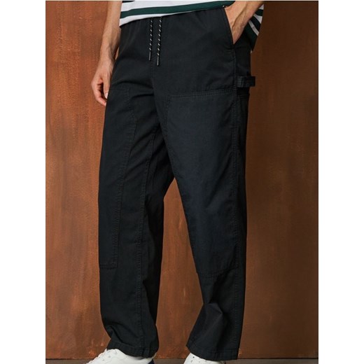 Sinsay - Spodnie straight fit - czarny ze sklepu Sinsay w kategorii Spodnie męskie - zdjęcie 185894611