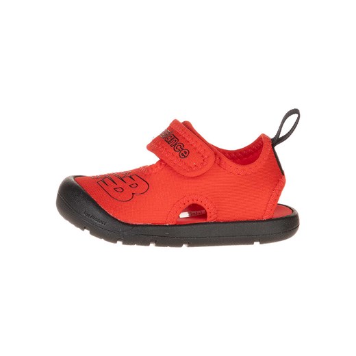 New Balance Półsandały w kolorze czerwonym ze sklepu Limango Polska w kategorii Sandały dziecięce - zdjęcie 185903990