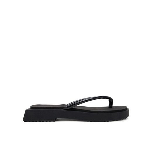 Japonki Calvin Klein Jeans Sq Low Wedge Sandal Stitch YW0YW01716 Czarny ze sklepu eobuwie.pl w kategorii Klapki damskie - zdjęcie 185908550