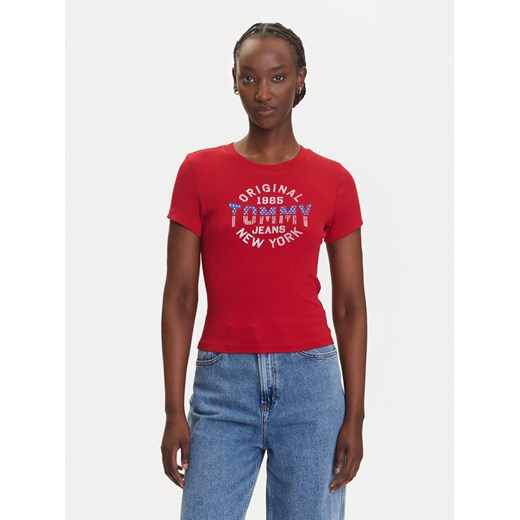 Tommy Jeans T-Shirt DW0DW21421 Czerwony Slim Fit ze sklepu MODIVO w kategorii Bluzki damskie - zdjęcie 185913360