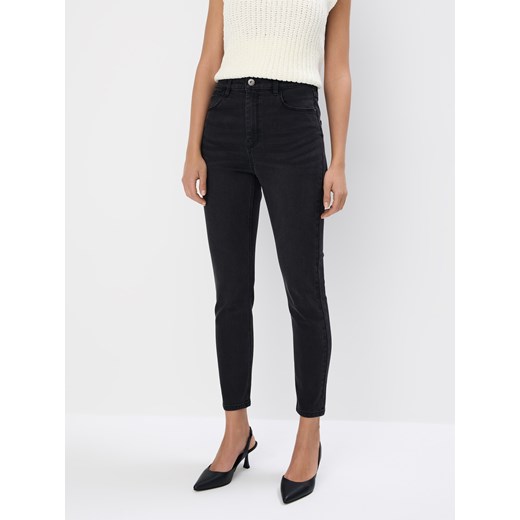 Mohito - Jeansy skinny PETITE - czarny ze sklepu Mohito w kategorii Jeansy damskie - zdjęcie 185920811