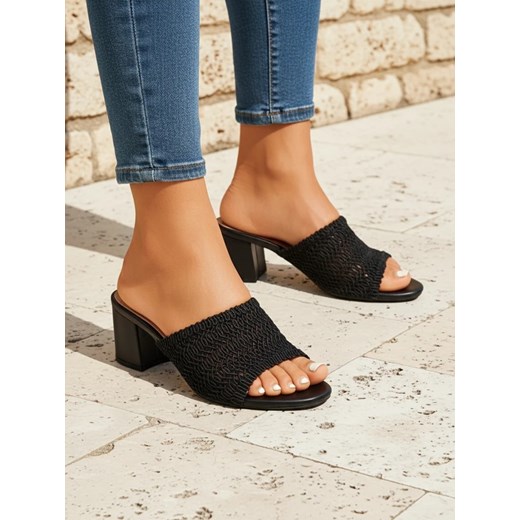 Royalfashion Klapki damskie na obcasie typu słupek Sole Bloom ze sklepu royalfashion.pl w kategorii Klapki damskie - zdjęcie 185923250
