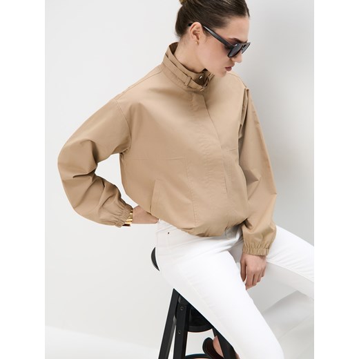 Mohito - Bawełniana beżowa kurtka - beżowy ze sklepu Mohito w kategorii Kurtki damskie - zdjęcie 185925261