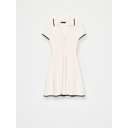 Mohito - Sukienka mini z kołnierzykiem polo - kremowy ze sklepu Mohito w kategorii Sukienki - zdjęcie 185926464