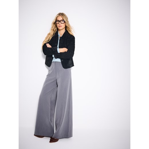 Mohito - Szare spodnie z szeroką nogawką - szary Mohito 36 Mohito