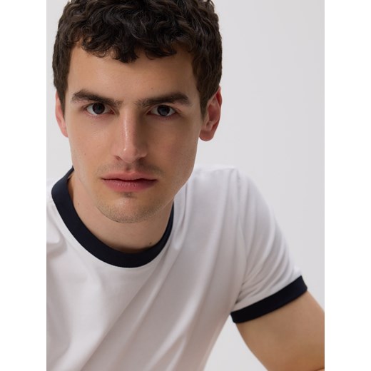 Reserved - Bawełniany t-shirt slim fit - biały ze sklepu Reserved w kategorii T-shirty męskie - zdjęcie 185929133